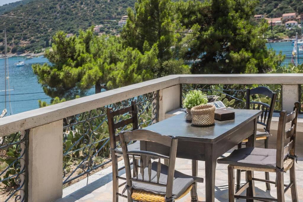 la casa di zia Anna Agia Efimia village Esterno foto